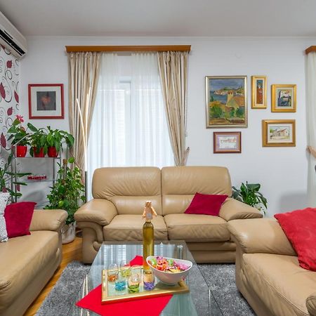 Lovely Apartment Dubrovnik Exterior photo